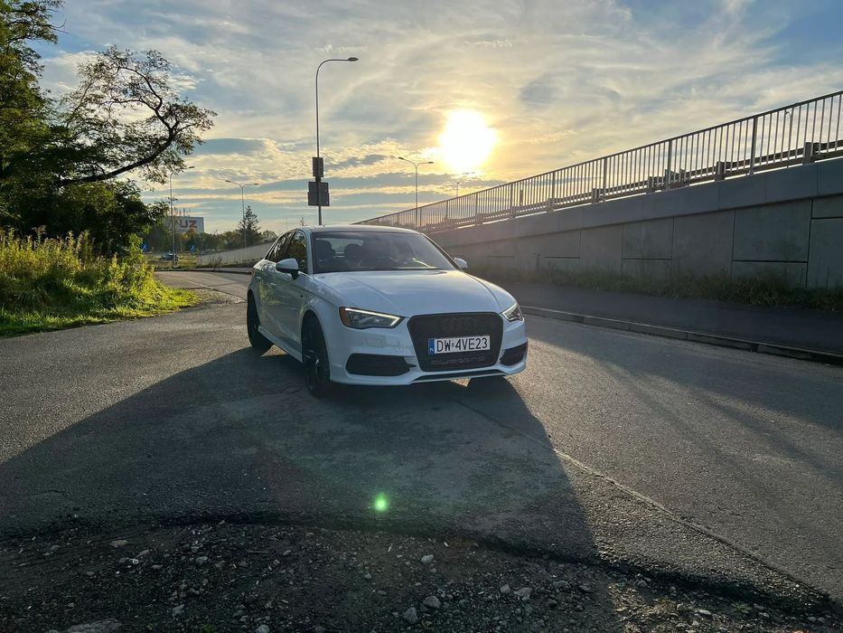 Audi A3 Limousine AUDI A3 8V 2.0 TFSI 220 km (300 KM) Limousin Quattro S-line