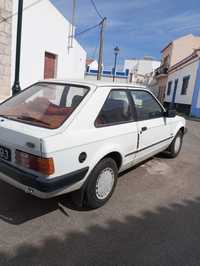 Ford escort de 1984 em muito bom estado