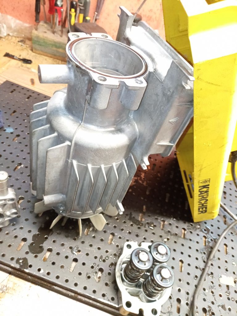 Karcher 695 myjka