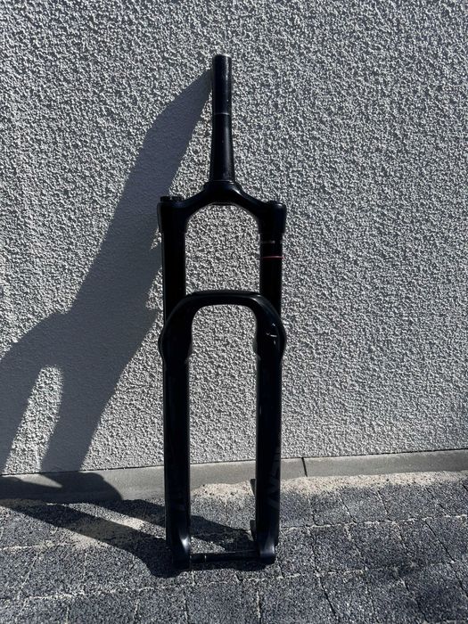amortyzator rockshox liryk 29