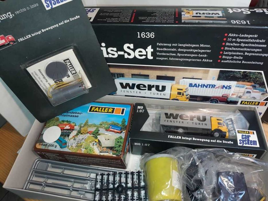 Стартовий набір Car System. Faller 1636.Залізниця Пико. Piko