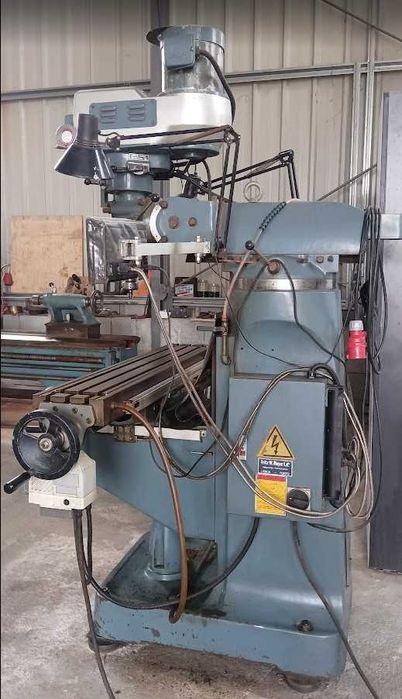 Fresadora MAXIMART 1-1/2 VS – Cursos 740×310×400 mm