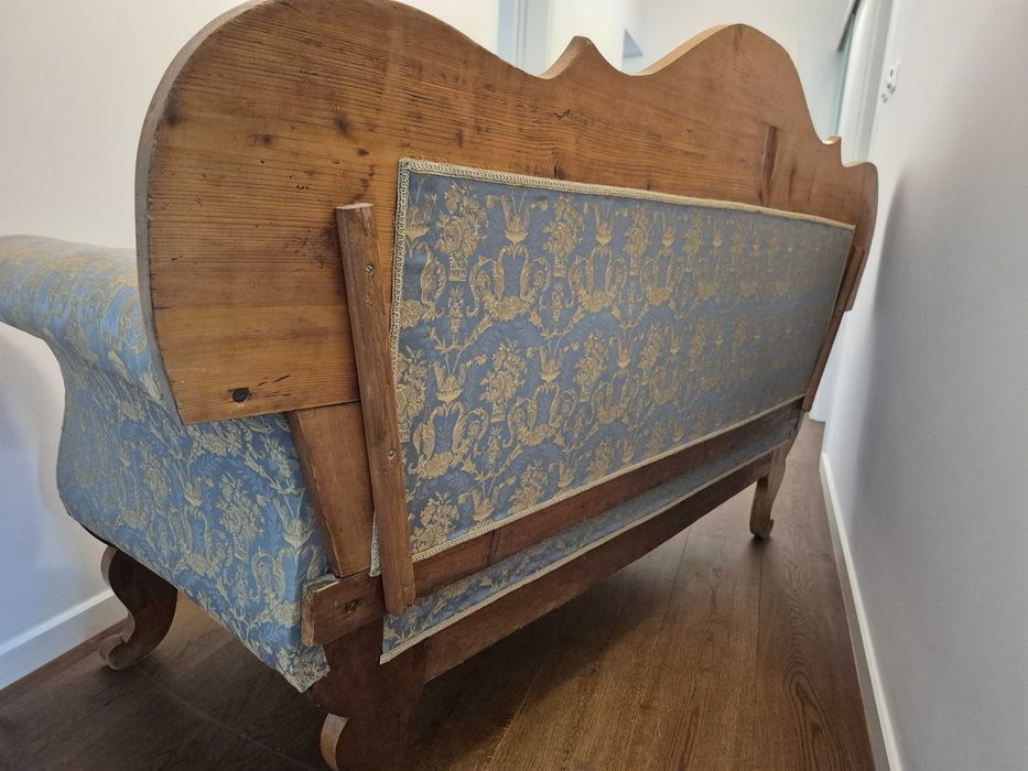 Sofa czereśniowa