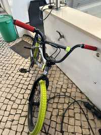 Bmx decathlon bom estado