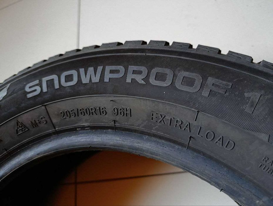 Пара шин б/у 205/60R16 96H Nokian Tyres Snowproof 1