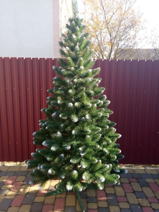 Ялинка штучна 1.8м