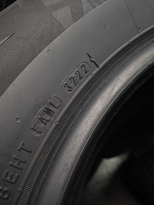 Шини зима R17 225 65 мало вживані Nexen Winguard Sport²