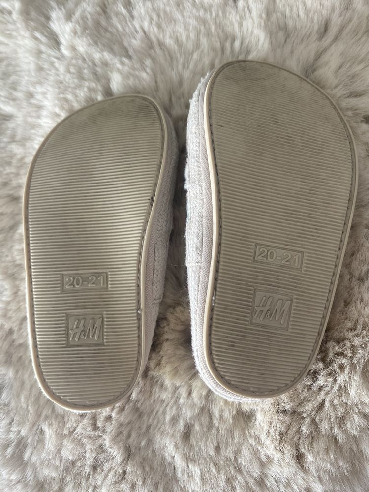Buty wsuane w kwiatki espadryle 20/21 h&m