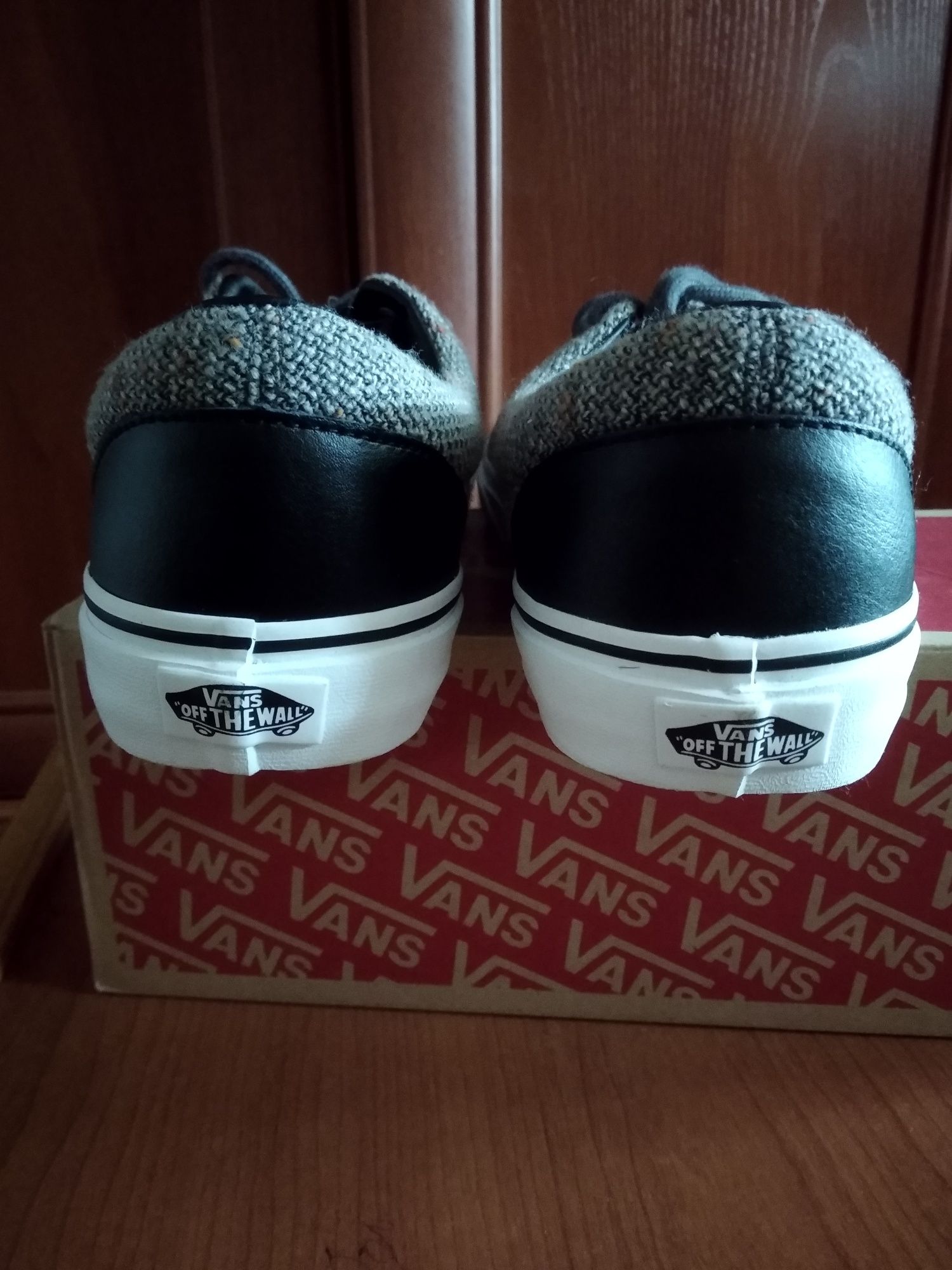 Кеди Vans Era ( wool ^ leathe ) розмір 42.