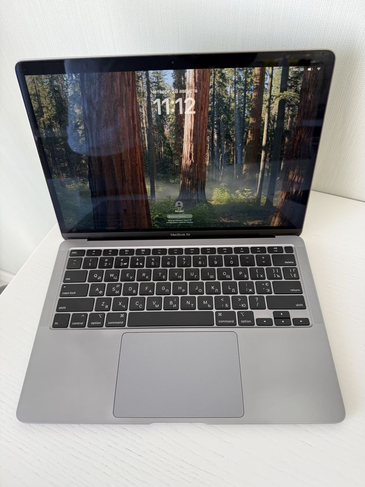 Продам MacBook Air 13ʼ
