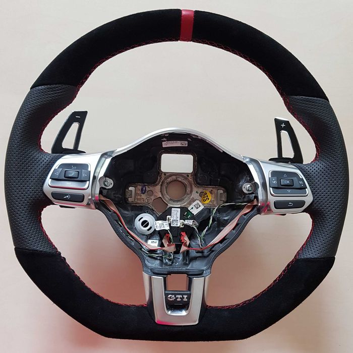 Obszycie kierownicy samochodu naturalną skórą Warszawa i okolice