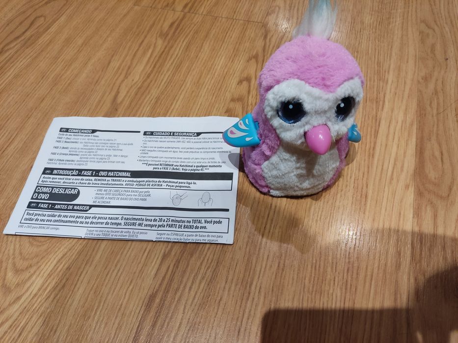 Hatchimal peluche interativo - pouco uso