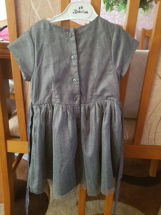 Błyszcząca sukienka księżniczka