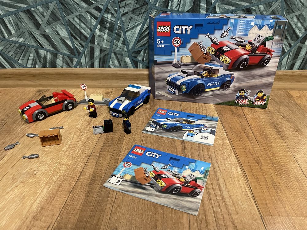 LEGO City 60242 Aresztowanie na autostradzie