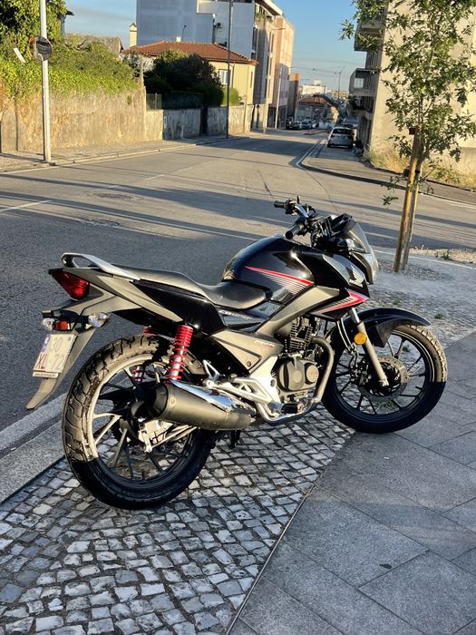 Mota honda cb125 F