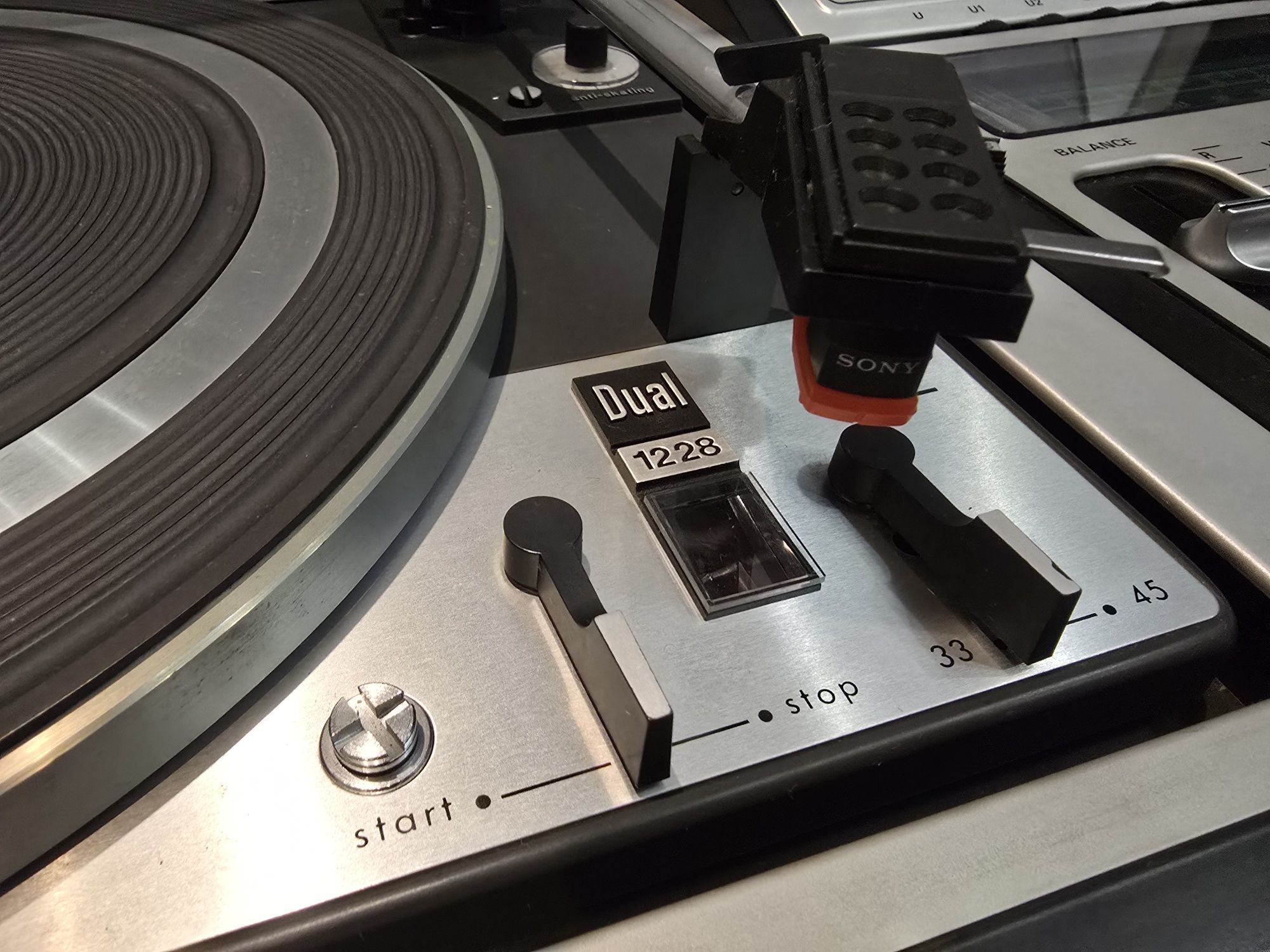 STUDIO 2240 HIFI klasyczny sprzęt audiow świetnym stanie DUAL 1228