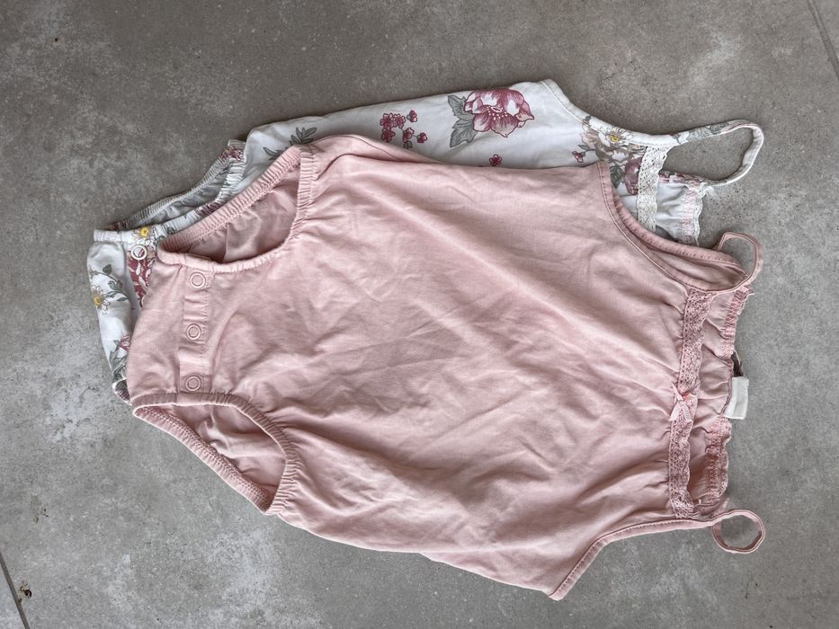 H&M 2 sztuki zestaw 80 body na ramiączka bez rękawa dziewczynka lato