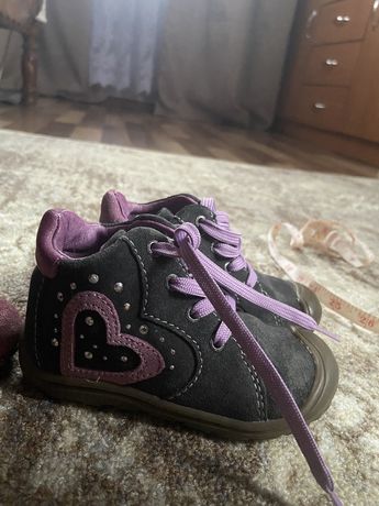 Ботинки дитячі,шкіряне взуття