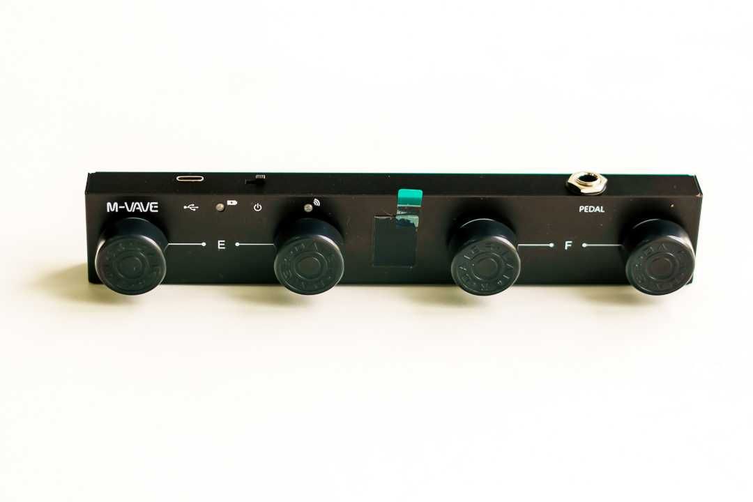 Гітарній та басовий процесор M-Vave Blackbox