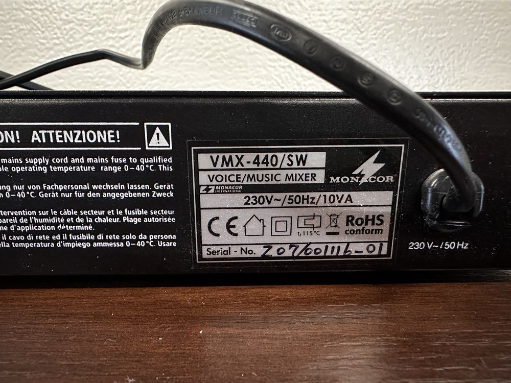 Monacor VMX-440/SW – 4-kanałowy mikser mikrofonowo-liniowy