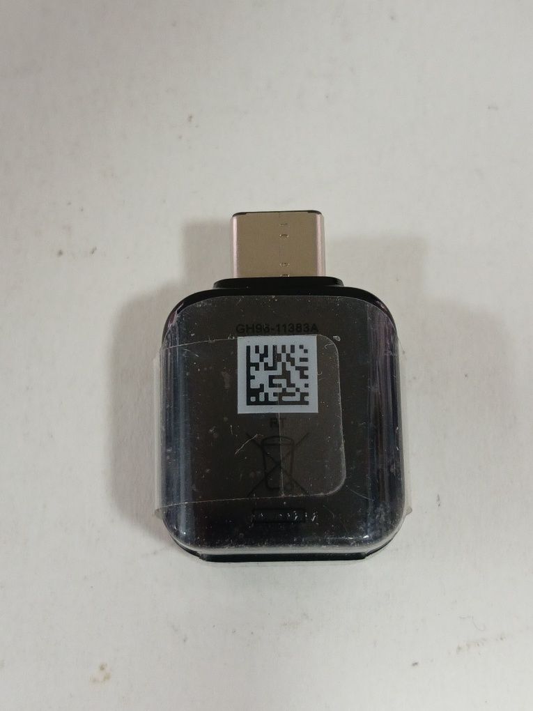 Переходник Samsung для USB флешки на Type-C
