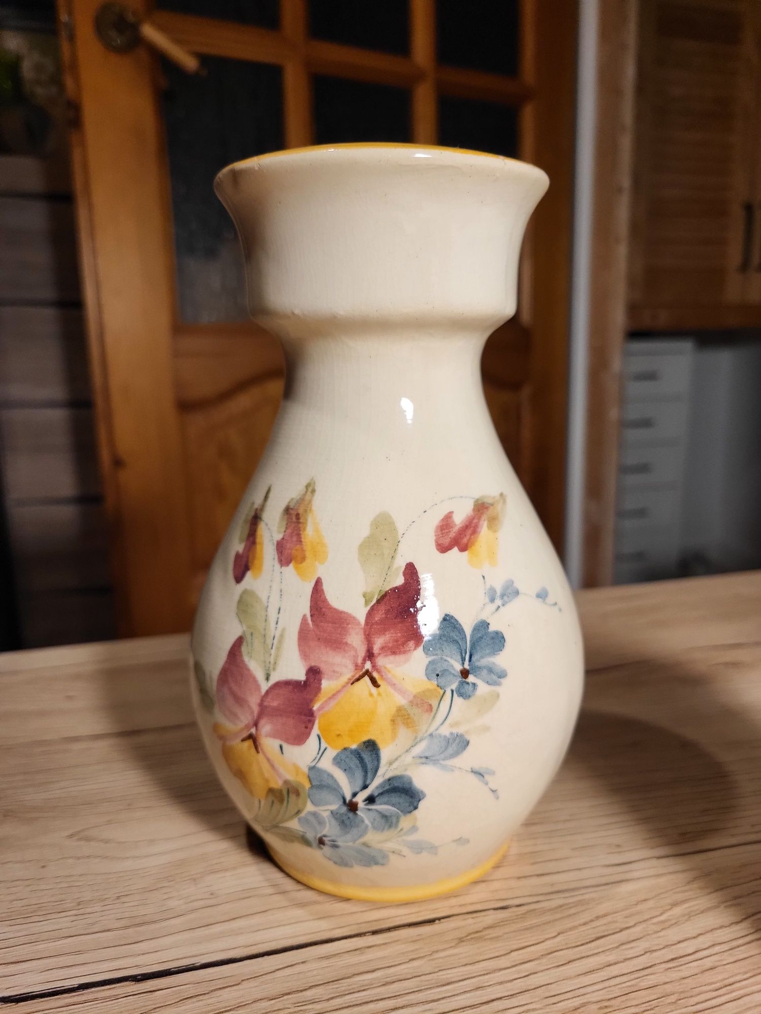 Wazon ceramiczny vintage kwiaty handmade malowany ręcznie 20 cm Made i
