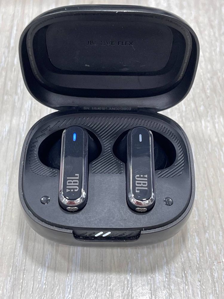 Bluetooth гарнітура JBL LIVE FLEX