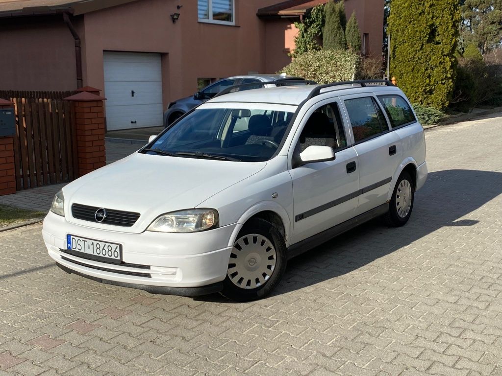 Opel Astra 1,6-8V* kombi