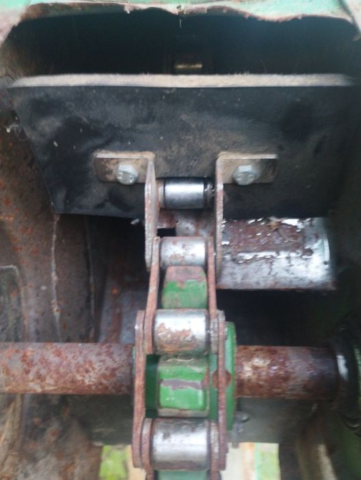 John Deere 1055 комбайн