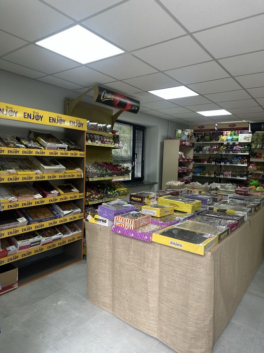 Продам комерційне приміщення район 5 школи ,вул.Перемоги