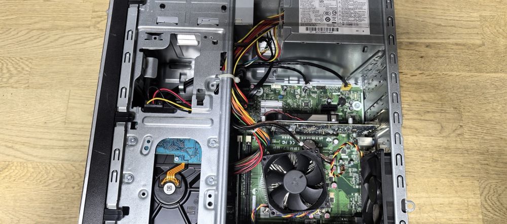 Комп'ютер PC-31F/i5-4460/Ram 8gb/HDD 1 tb/Video 2gb R7240/Windows 10