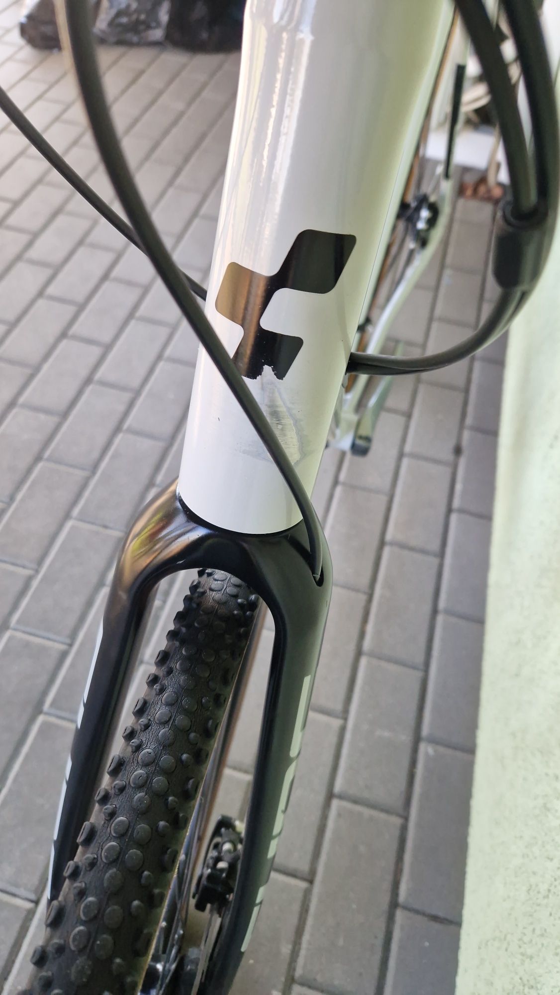 CUBE CROSS RACE tiagra 2x10s GRAVEL przełaj sztywne osie