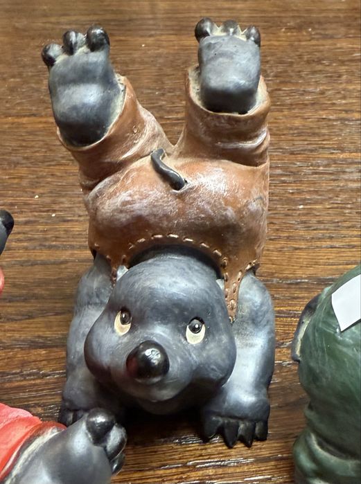 Figurka kret krecik komplet zestaw 4 sztuki dekoracja kolorowa 2003