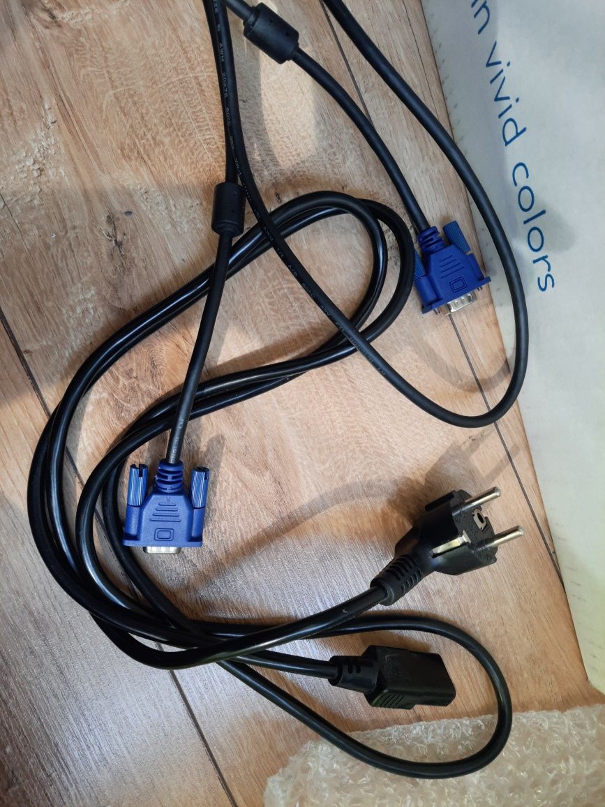 Monitor Philips 236V3L, 23 cali, nieużywany
