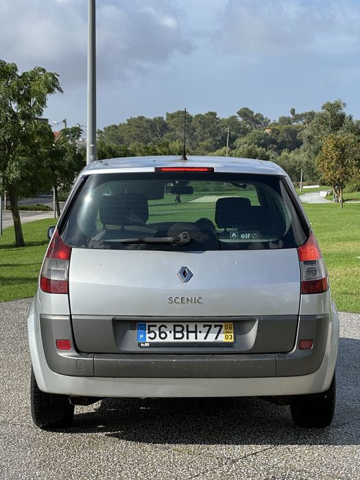 Renault Scenic 1.5 dci 110 CV