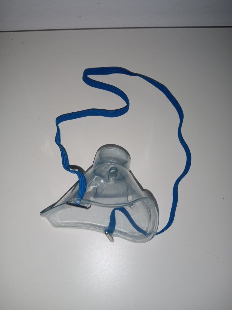 Maska do inhalatora microlife dla dziecka.