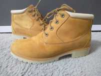 Timberland Nellie 74374 size 39,5 ( US 8,5) trzewiki buty Chukka Boots