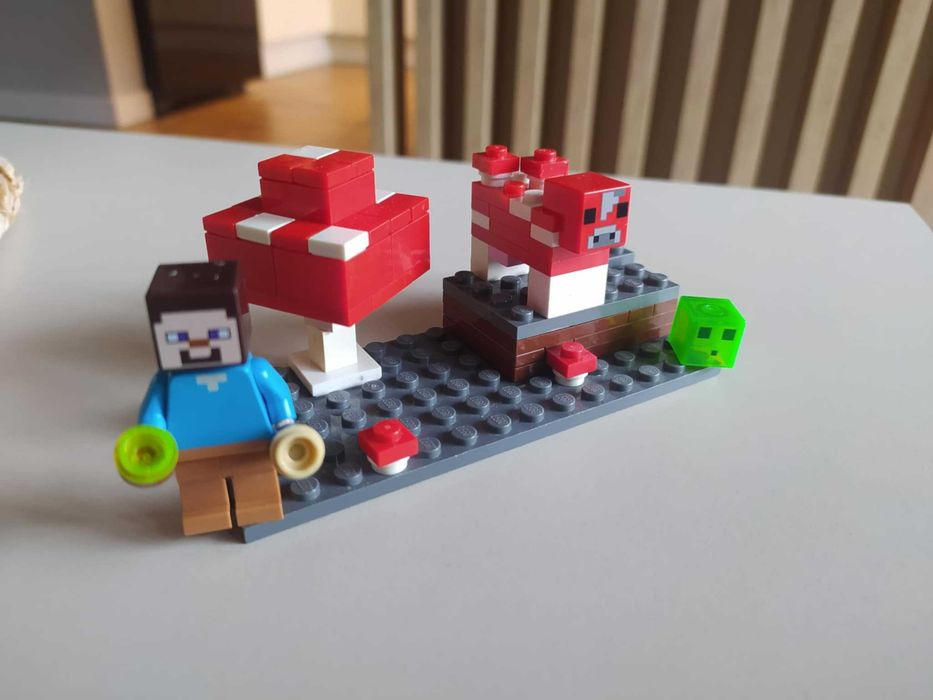 Lego Minecraft - zestaw krowy Grzybowej ze Stivem