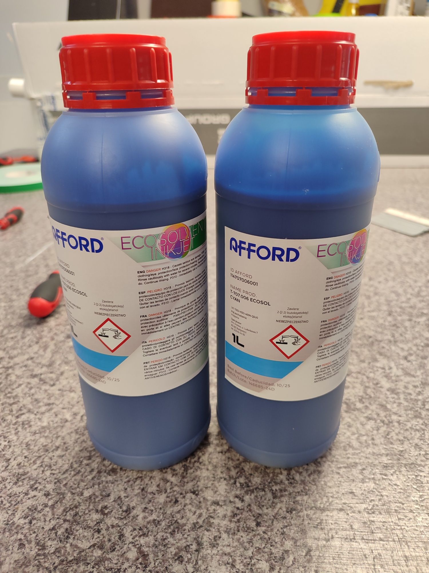 Tusz ecosolwentowy Afford Cyan 1L -  2 szt NOWE. Waznosc 10/25