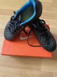 Бутсы Nike Jr. Tiempo