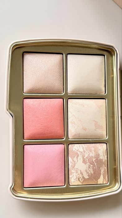 Hourglass Deer Ambient Lighting Edit Unlocked Palette Jelonek Paleta