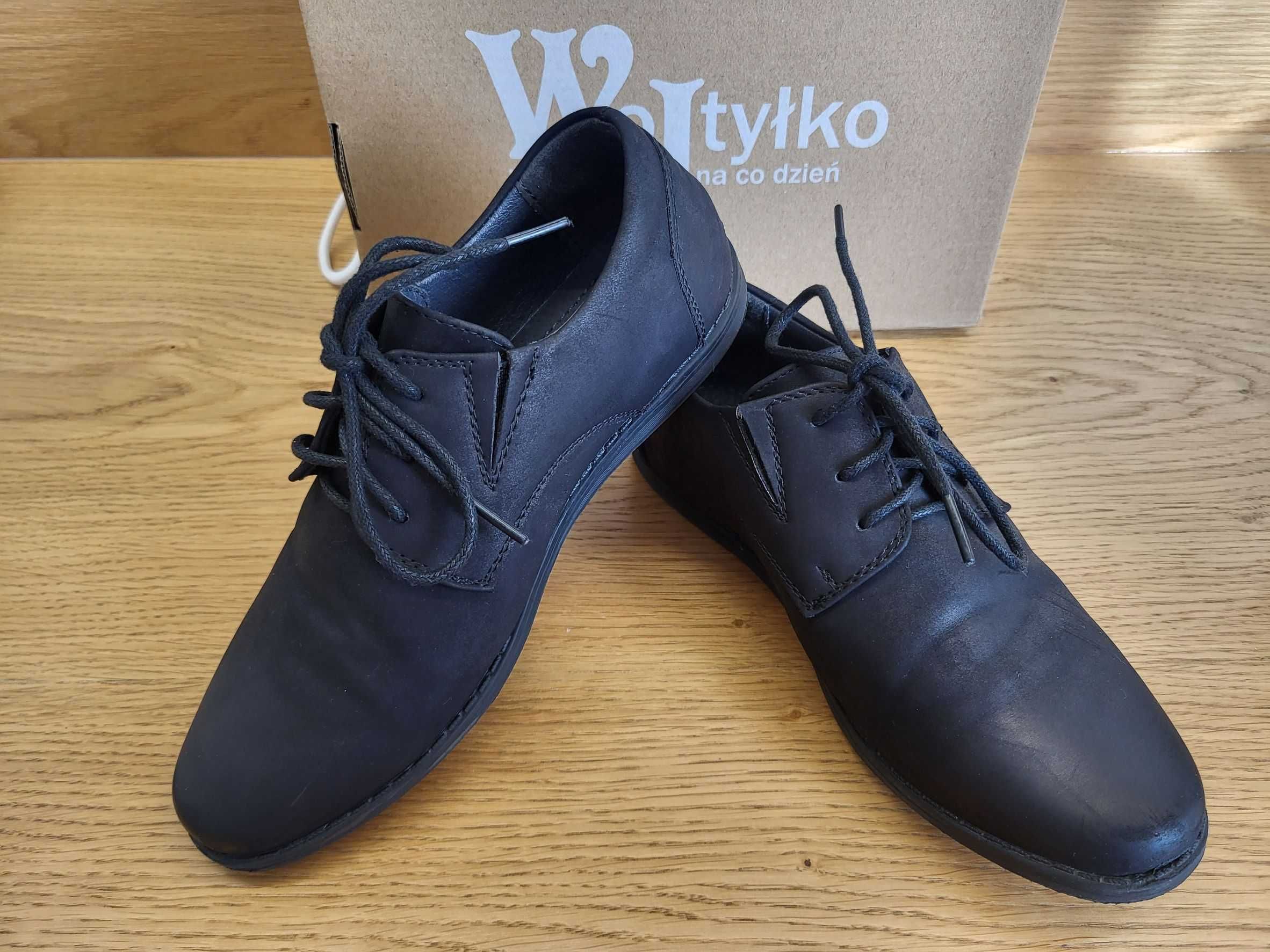 Półbuty chłopięce garniturowe eleganckie Wojtyłko r.36