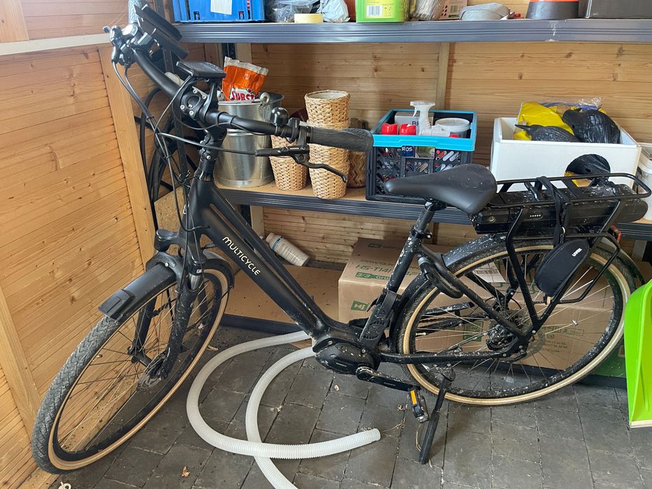 Okazja! Rower elektryczny holenderski, niski przebieg