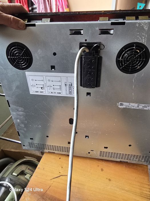 Sprzedam sprawną płytę indukcyjna electrolux