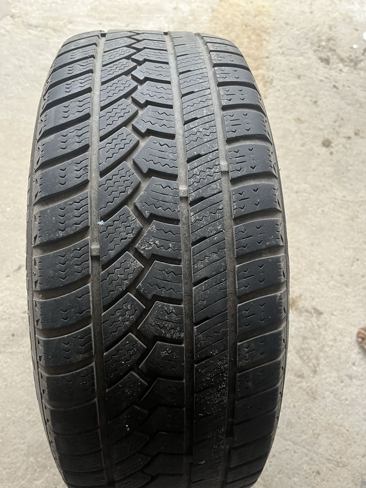 Alufelgi z oponami zimowymi 205x55 r16