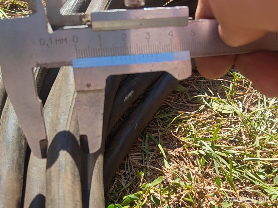 Кабель силовий три фази 4 жили резиновий