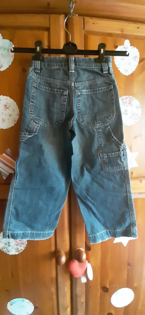 Spodnie jeans dziecięce wiek 5lat