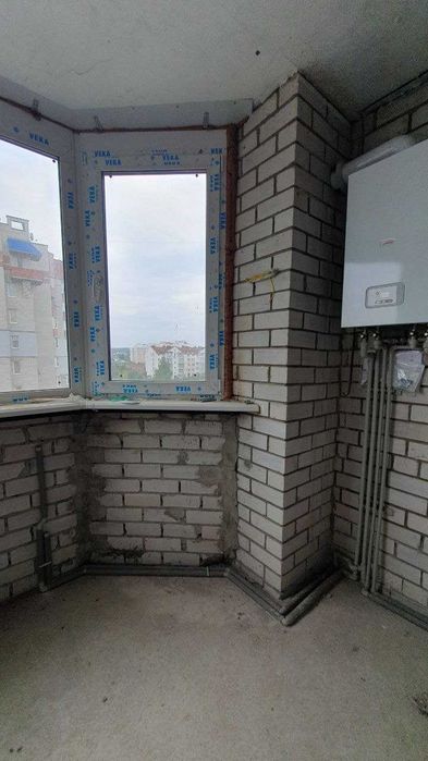 Продається  1-кімнатна квартира в новому будинку в районі Поділля!