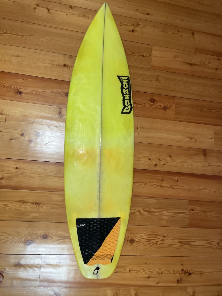 Prancha surf banzay 5’ 10”