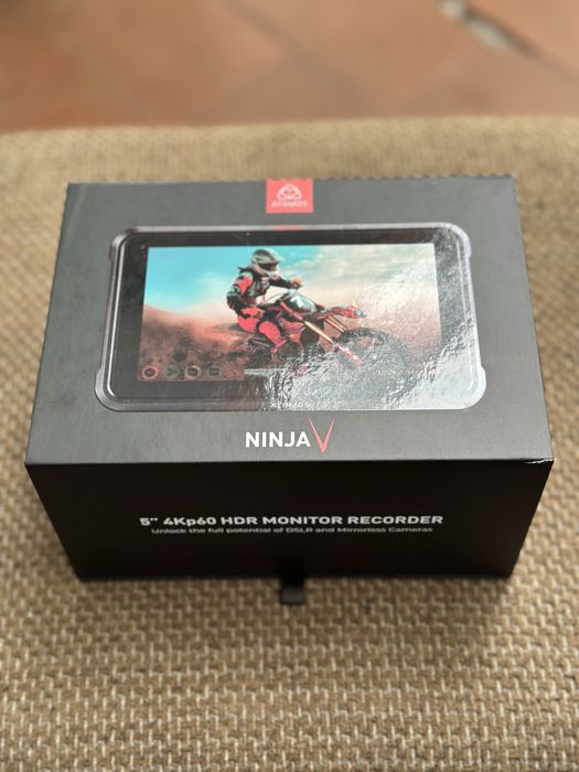 Atomos Ninja V - Monitor Gravador em Muito Bom Estado com Caixa